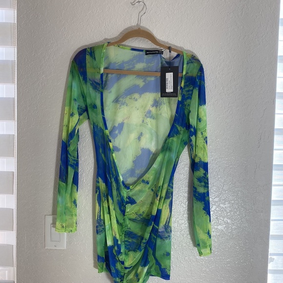 Pretty little thing cover up NWT - Picture 2 of 8